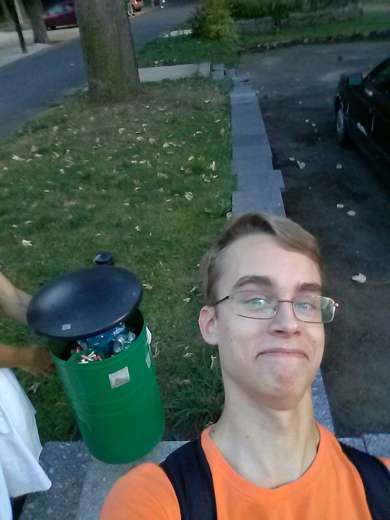 Selfie s odpadkovým košem